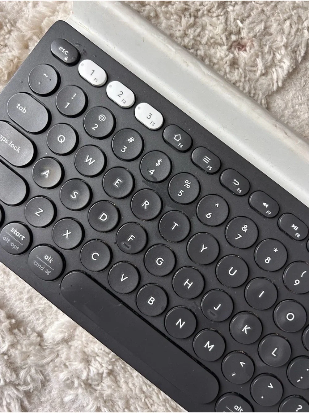 Logitech K780 Wireless Keyboard Black